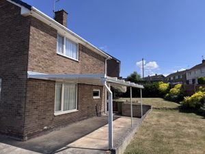 Photo 16- click for photo gallery